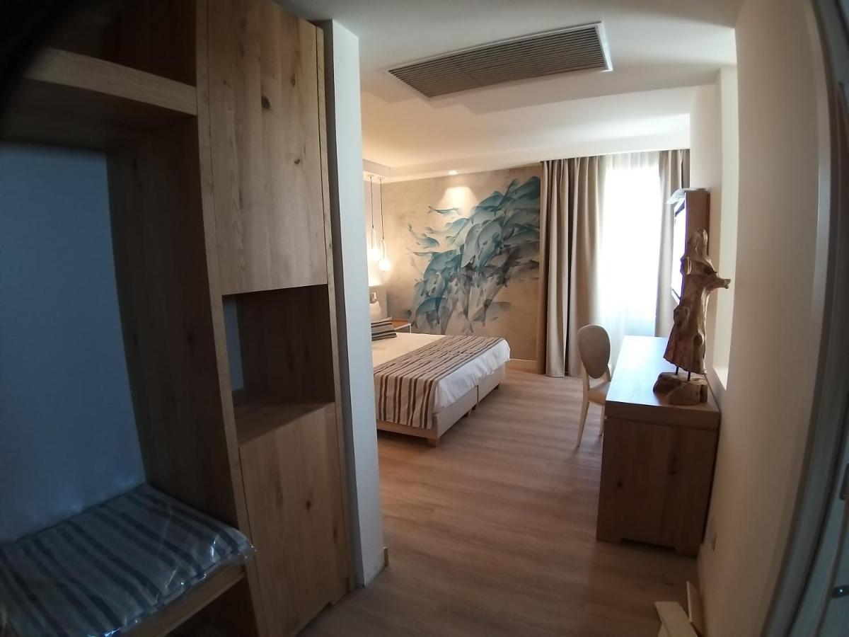 Aqua Boutique Hotel Кастильоне-делла-Пеская Экстерьер фото