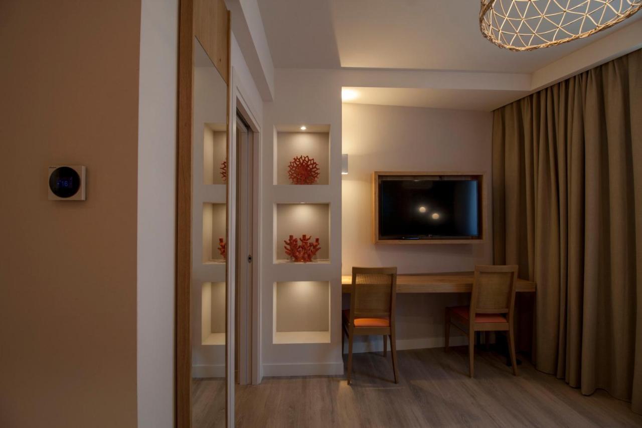 Aqua Boutique Hotel Кастильоне-делла-Пеская Экстерьер фото