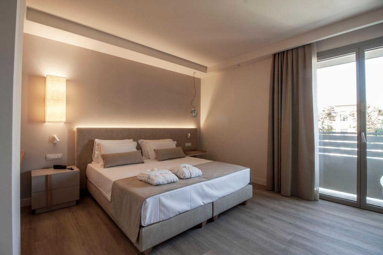 Aqua Boutique Hotel Кастильоне-делла-Пеская Экстерьер фото