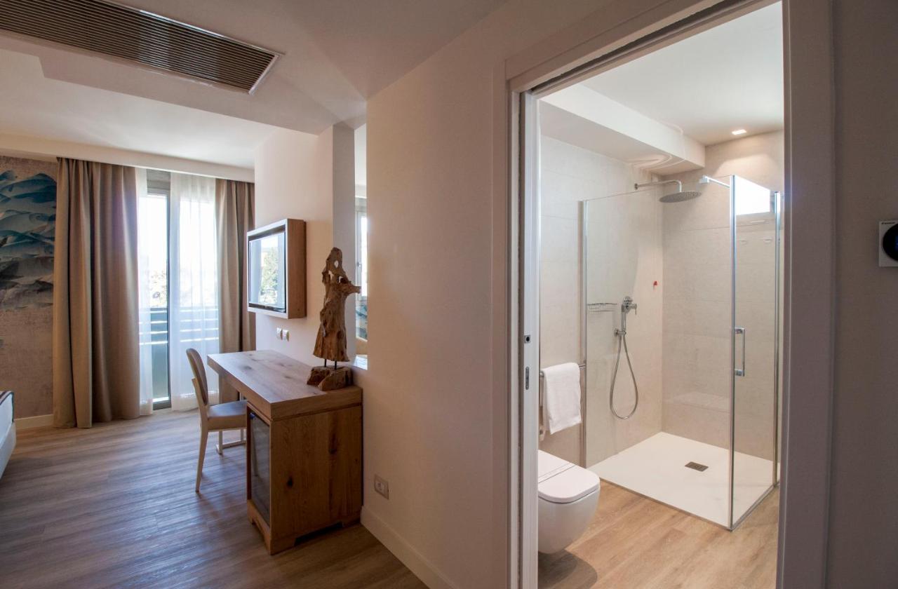 Aqua Boutique Hotel Кастильоне-делла-Пеская Экстерьер фото