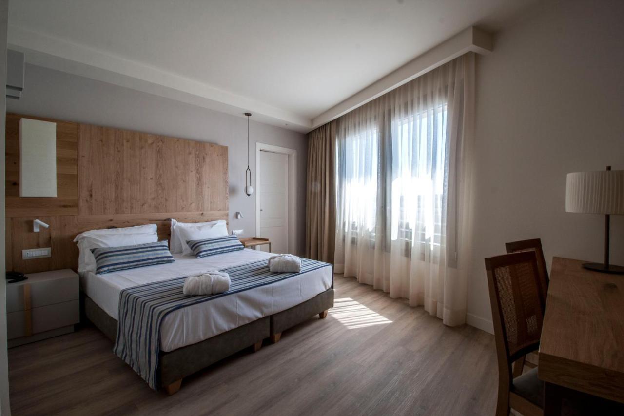 Aqua Boutique Hotel Кастильоне-делла-Пеская Экстерьер фото