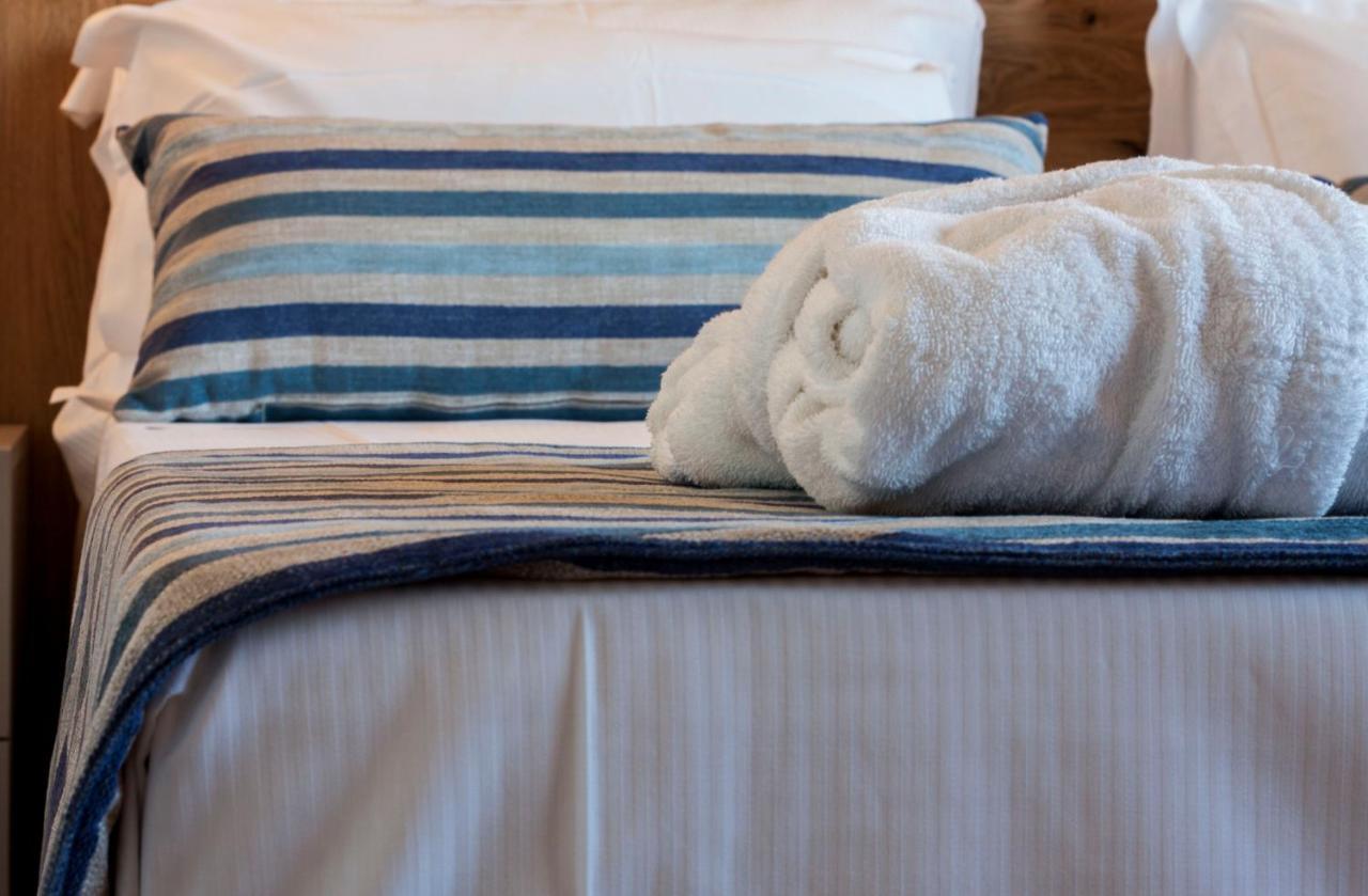 Aqua Boutique Hotel Кастильоне-делла-Пеская Экстерьер фото
