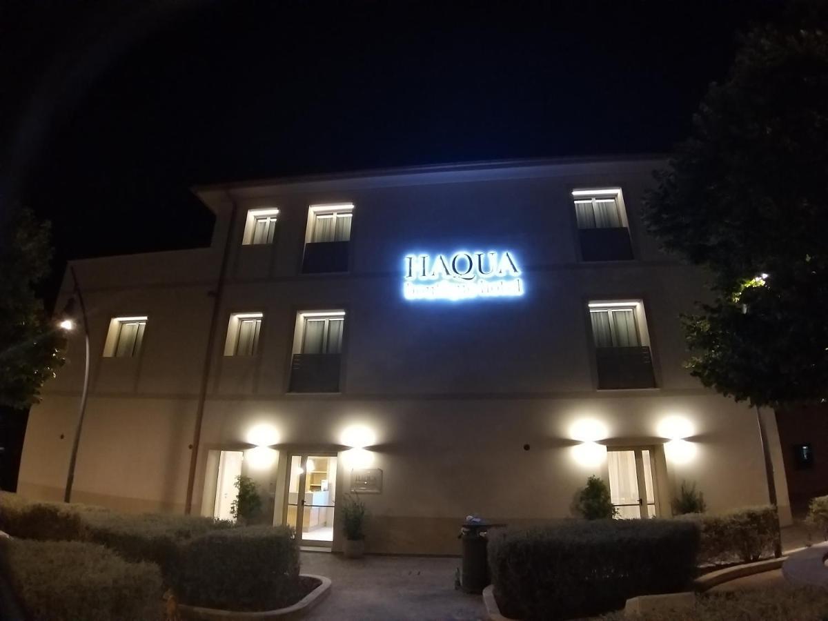 Aqua Boutique Hotel Кастильоне-делла-Пеская Экстерьер фото